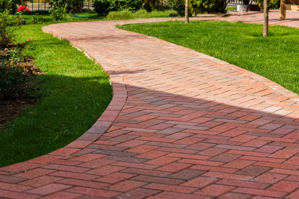 Best Cobblestone Driveway Pavers  in Robbinsdale, MN